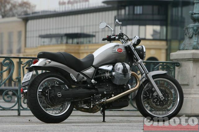 moto-guzzi-bellagio-940-13.jpg