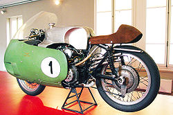 250px-V8_27.jpg